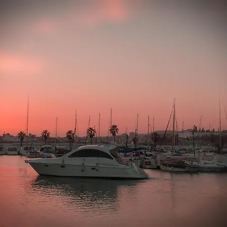 Botel Boatsitges Sitges
