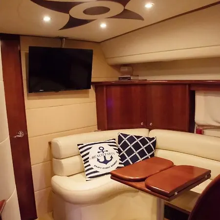 Hotel en barco Boatsitges *